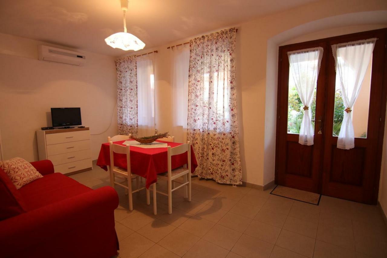 App With A Lovely Patio مالي لوشينغْ المظهر الخارجي الصورة