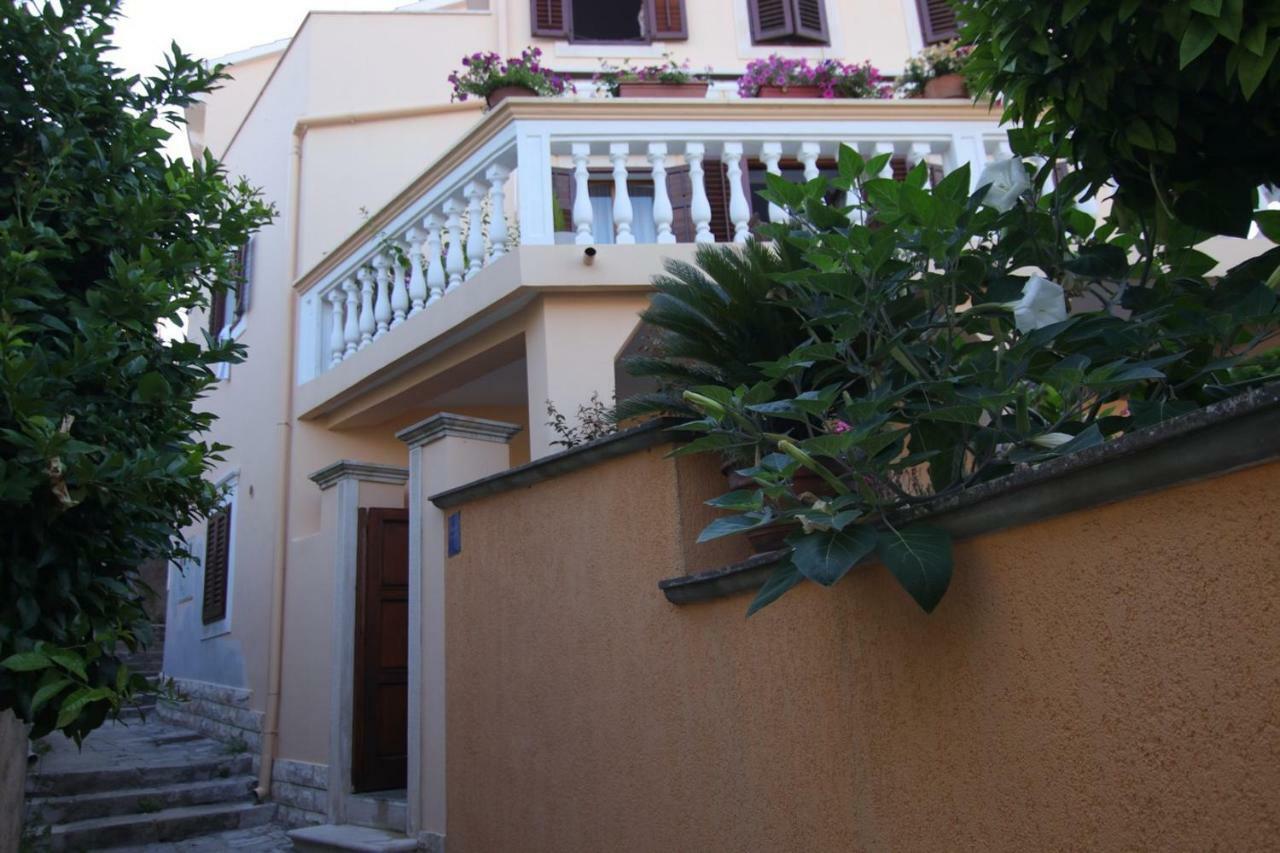 App With A Lovely Patio مالي لوشينغْ المظهر الخارجي الصورة
